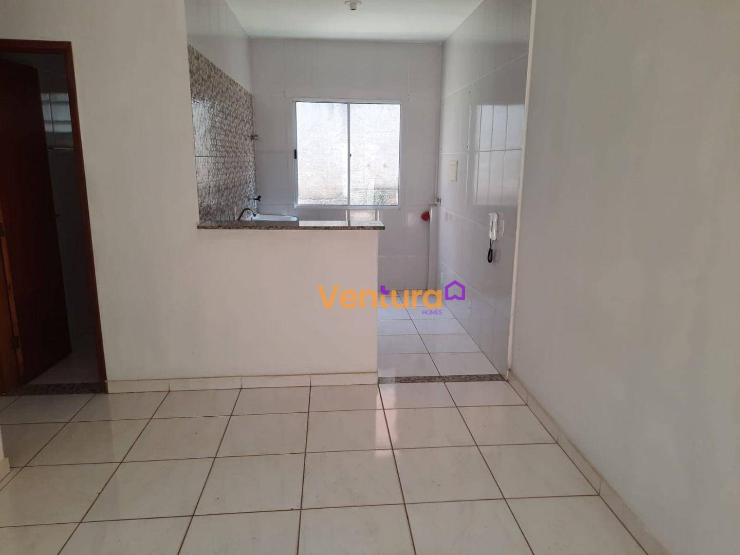 Apartamento à venda com 2 quartos, 43m² - Foto 3