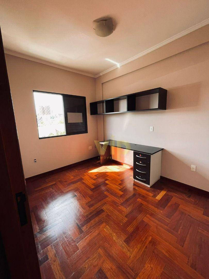 Apartamento à venda com 3 quartos, 100m² - Foto 5