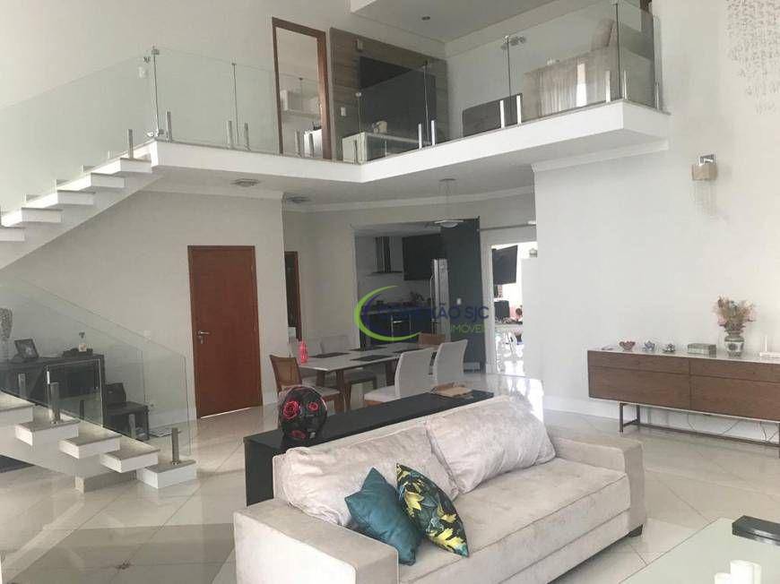 Sobrado à venda com 4 quartos, 320M2 - Foto 2