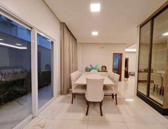 Sobrado à venda com 3 quartos, 309m² - Foto 11