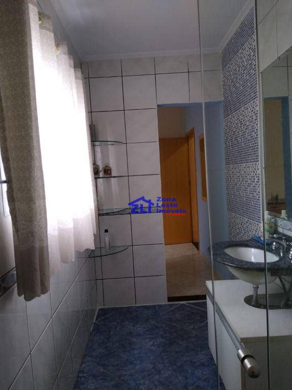 Sobrado à venda com 3 quartos, 200m² - Foto 34