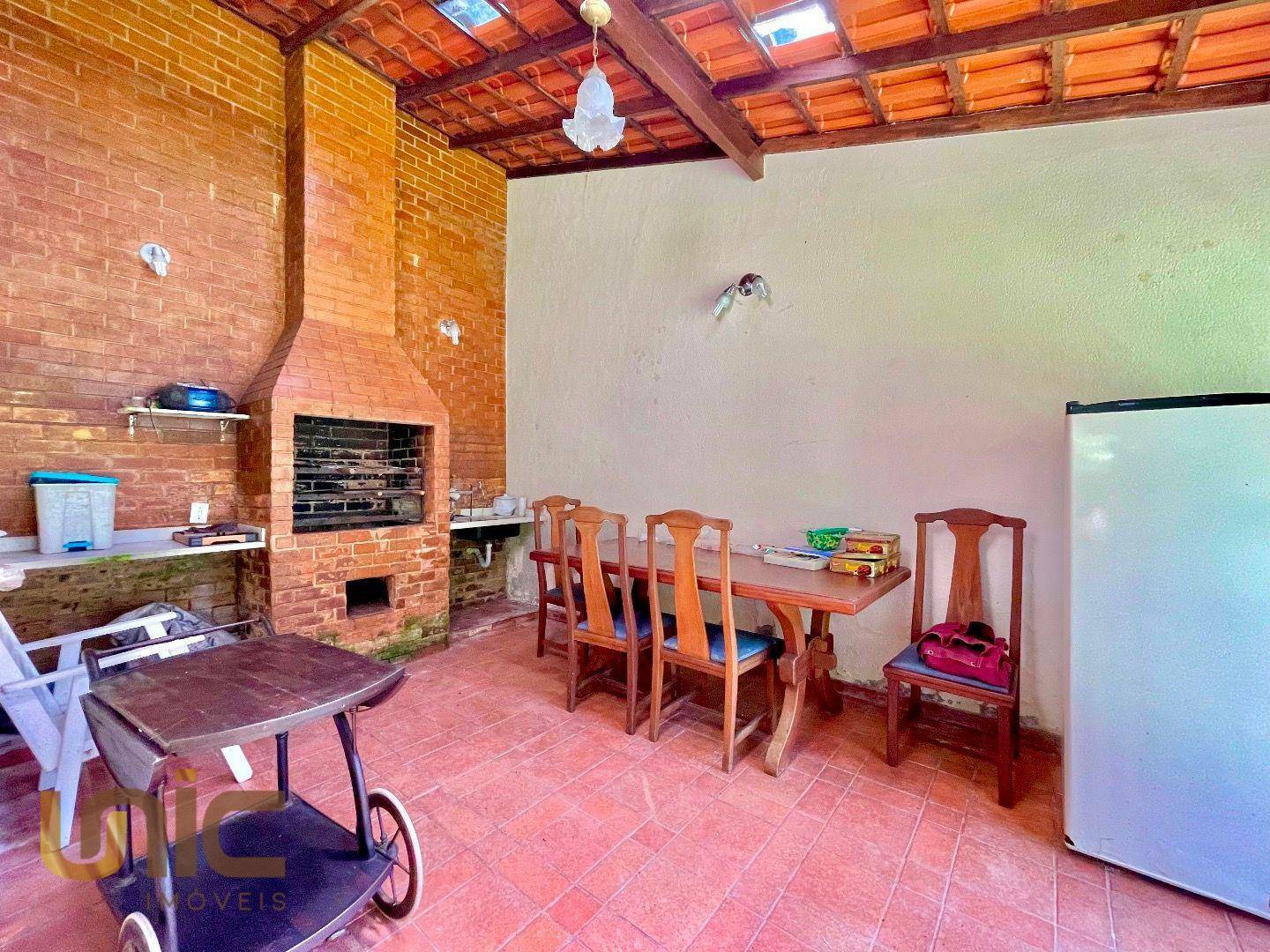 Casa de Condomínio à venda com 5 quartos, 320m² - Foto 35