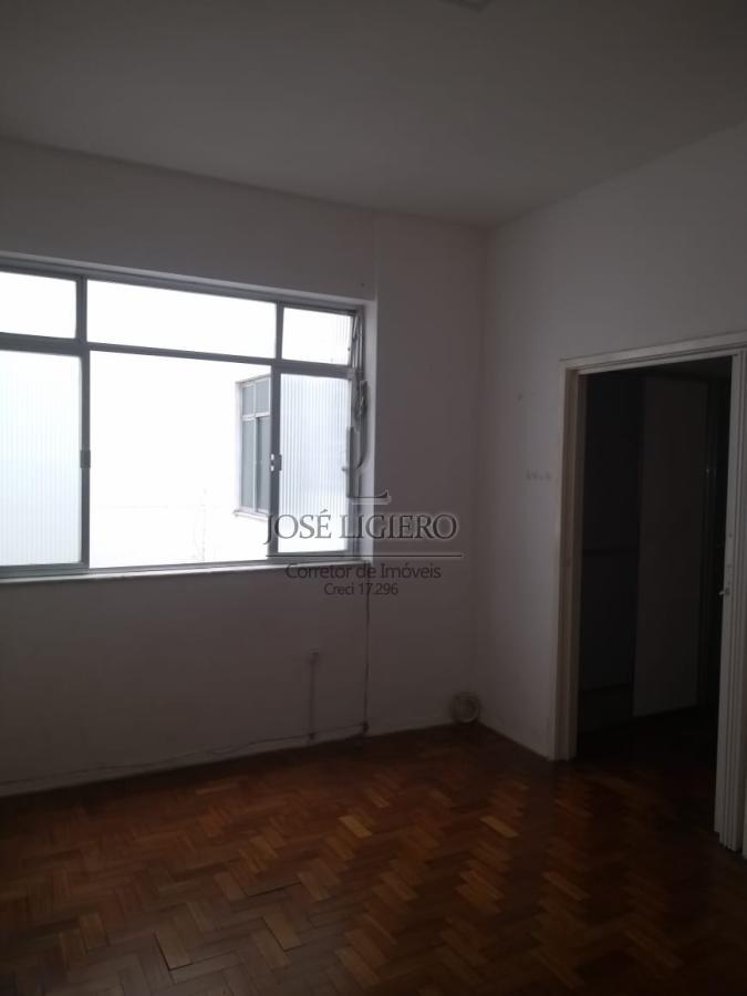 Apartamento à venda com 1 quarto, 45m² - Foto 7