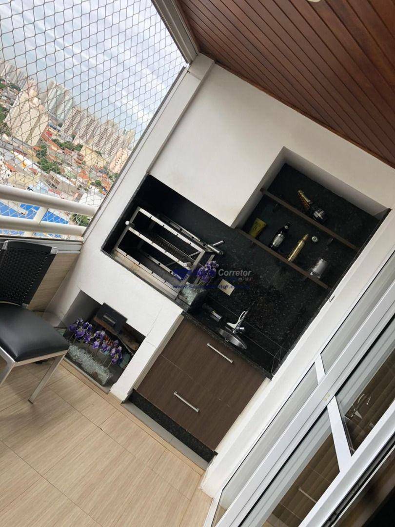 Apartamento à venda com 3 quartos, 117m² - Foto 1