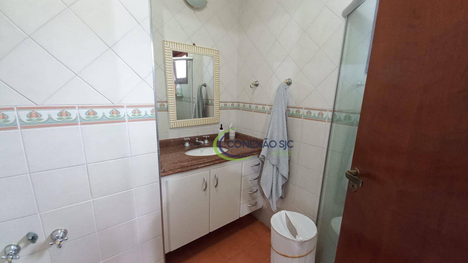 Sobrado à venda com 5 quartos, 285m² - Foto 24