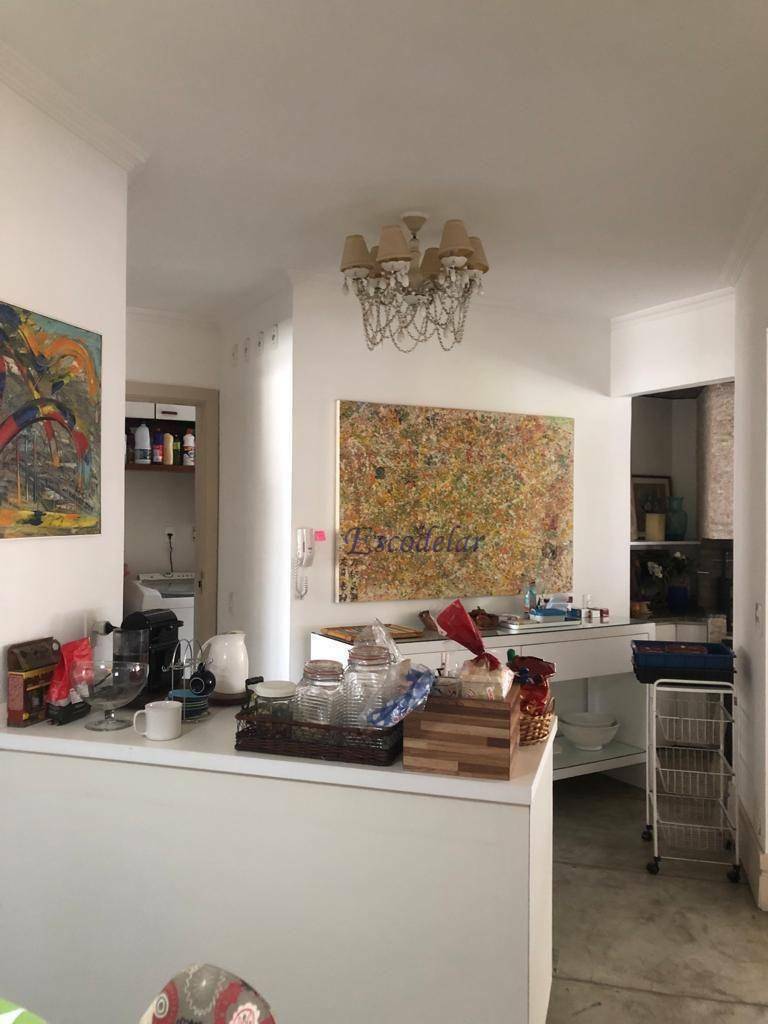 Apartamento à venda com 4 quartos, 181m² - Foto 14