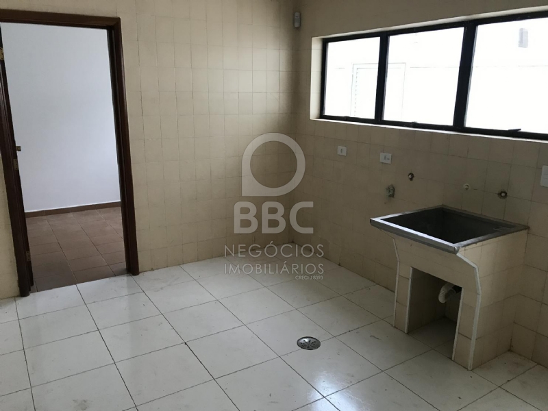 Sobrado à venda com 2 quartos, 500m² - Foto 9