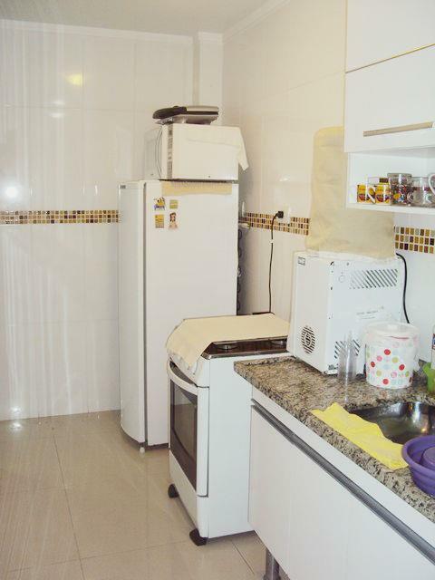 Apartamento à venda com 2 quartos, 62m² - Foto 9