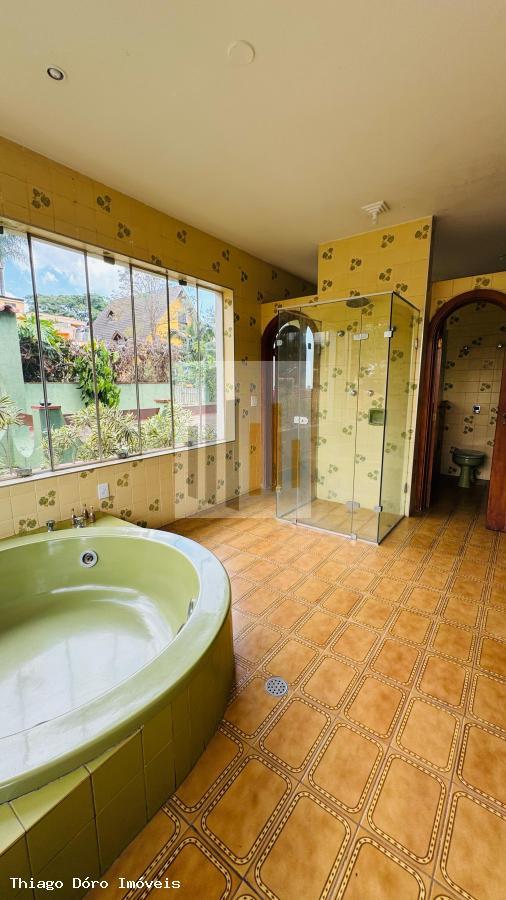 Casa à venda com 4 quartos, 840m² - Foto 11