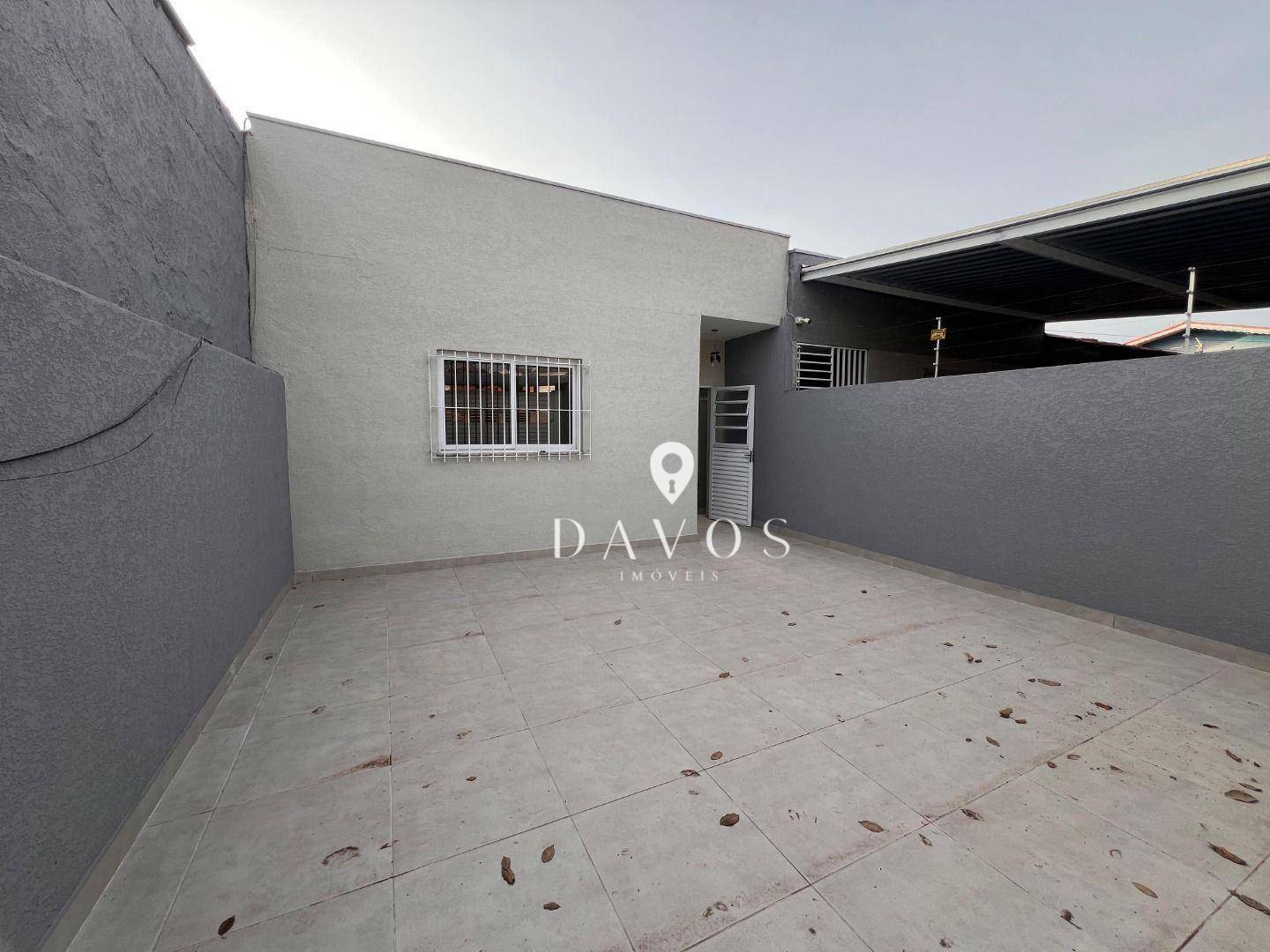 Casa à venda com 3 quartos, 85m² - Foto 1