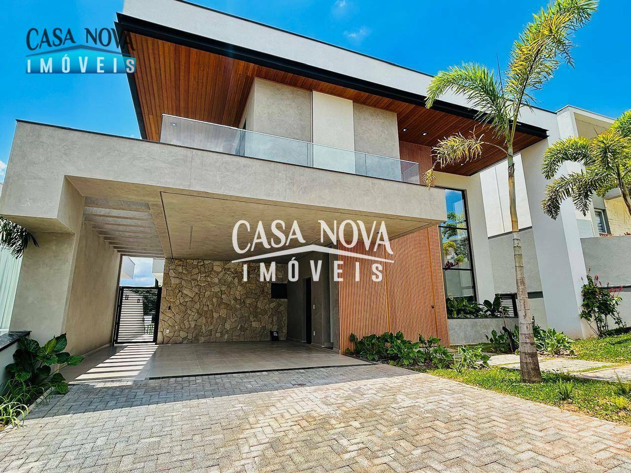 Casa de Condomínio à venda com 4 quartos, 370m² - Foto 2