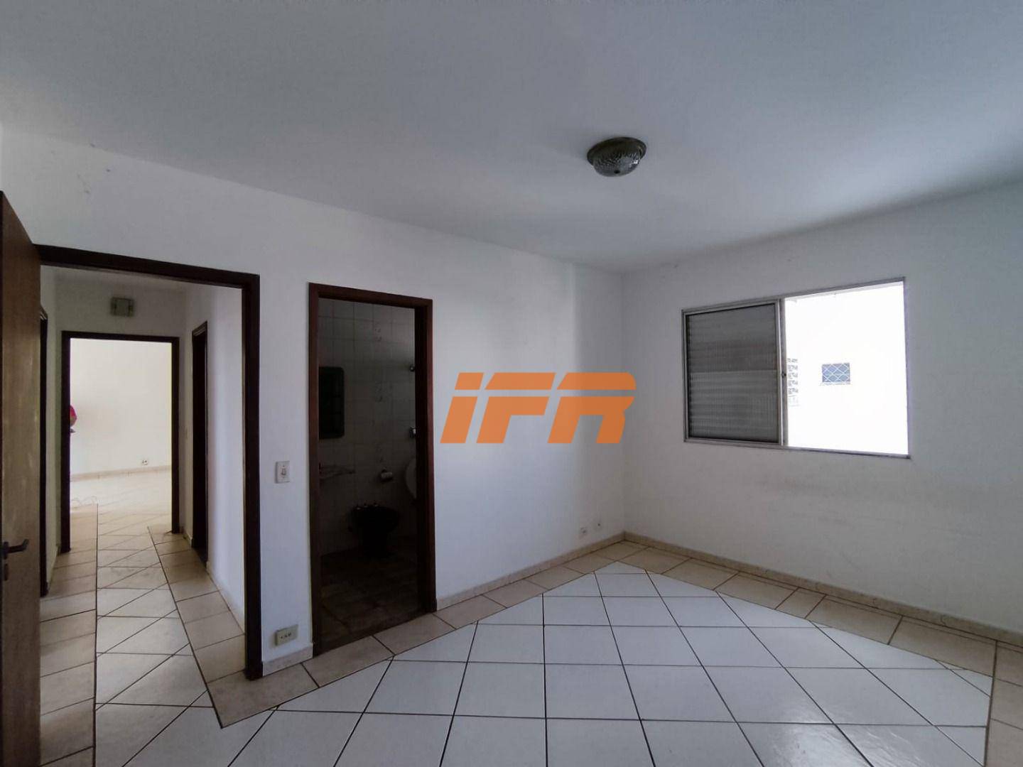 Apartamento à venda com 3 quartos, 143m² - Foto 14