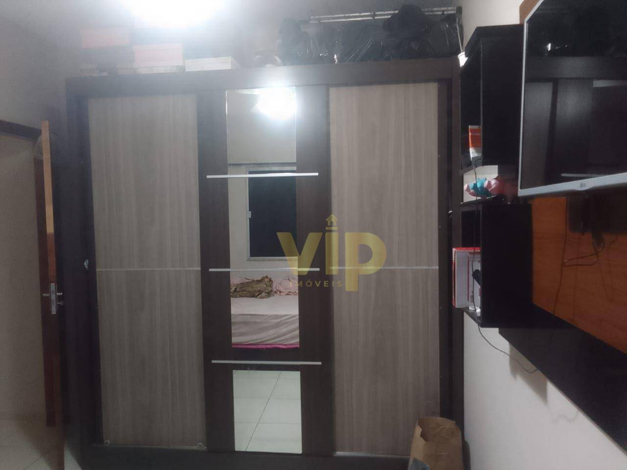 Apartamento à venda com 2 quartos, 60m² - Foto 4