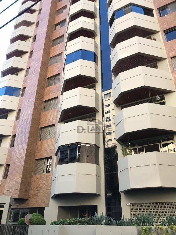 Apartamento à venda com 3 quartos, 165m² - Foto 2