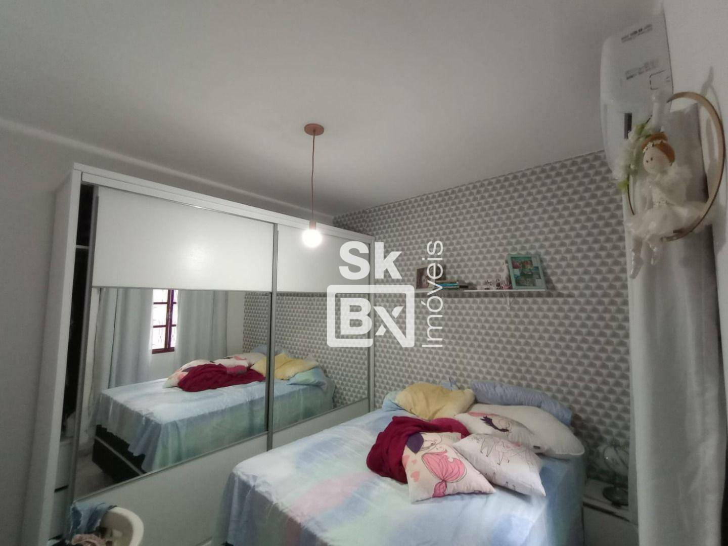 Casa à venda com 4 quartos, 203m² - Foto 20