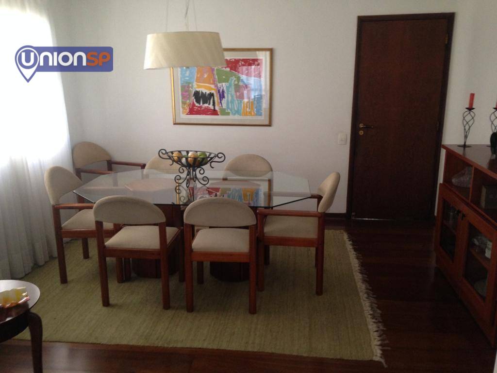 Apartamento à venda com 4 quartos, 195m² - Foto 4