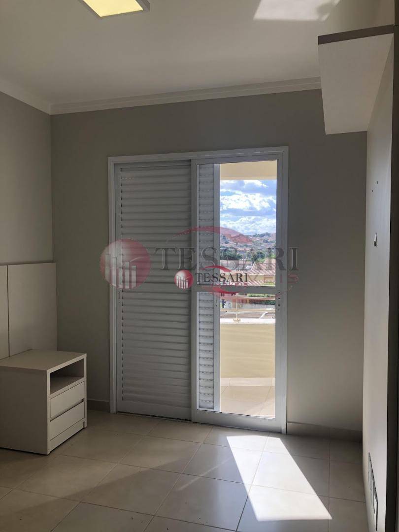 Apartamento para alugar com 3 quartos, 85m² - Foto 8