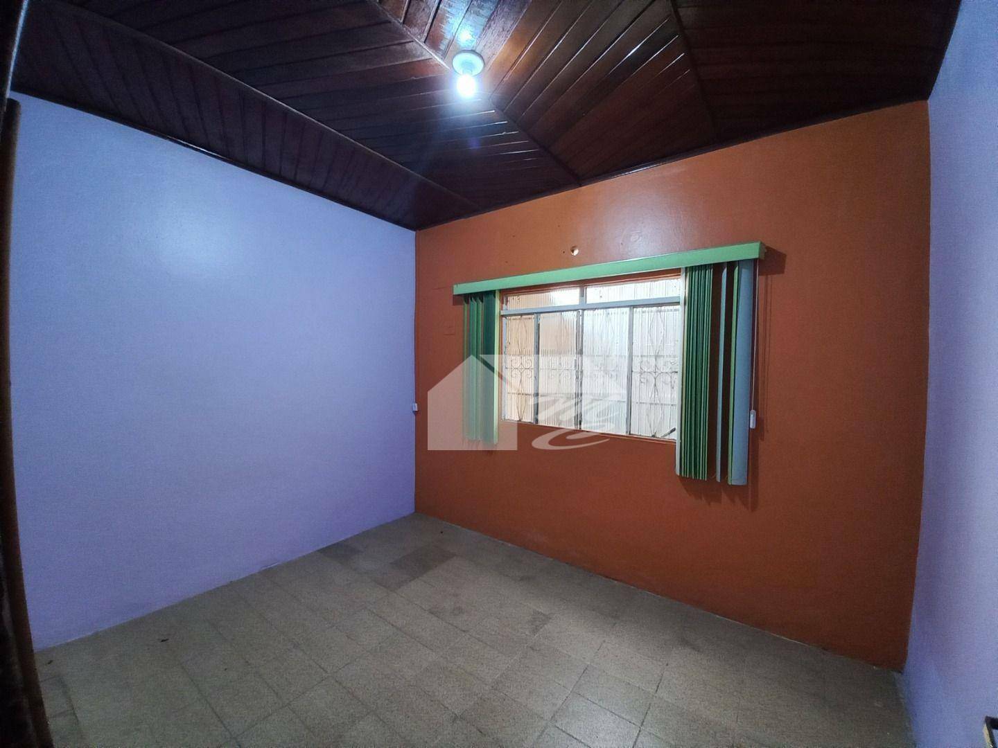 Casa para alugar com 2 quartos, 22m² - Foto 10