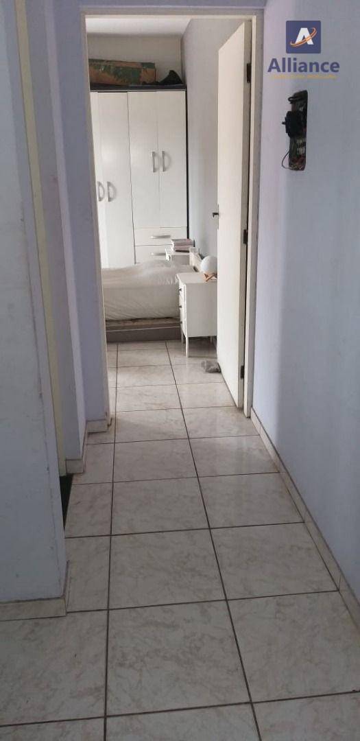 Casa à venda com 6 quartos, 300m² - Foto 21