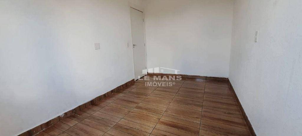 Apartamento para alugar com 2 quartos, 49m² - Foto 6
