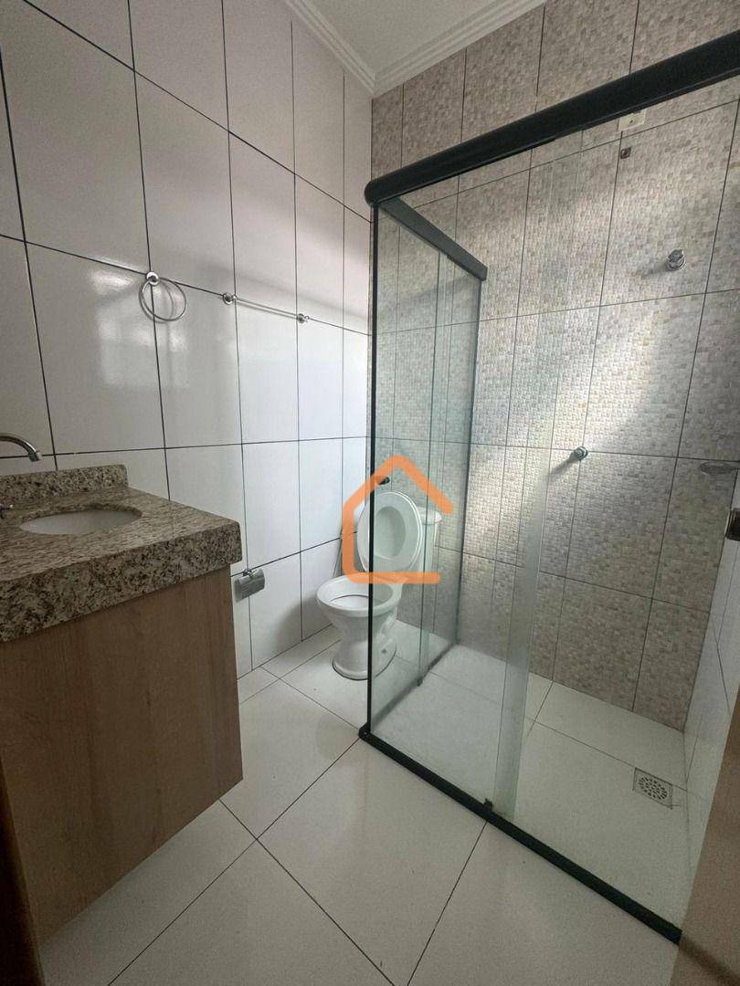 Apartamento à venda com 2 quartos, 75m² - Foto 4