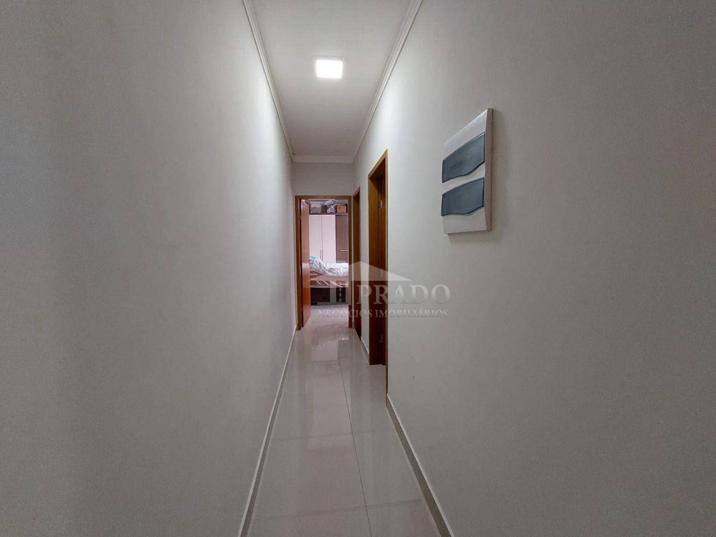 Casa à venda com 2 quartos, 79m² - Foto 12