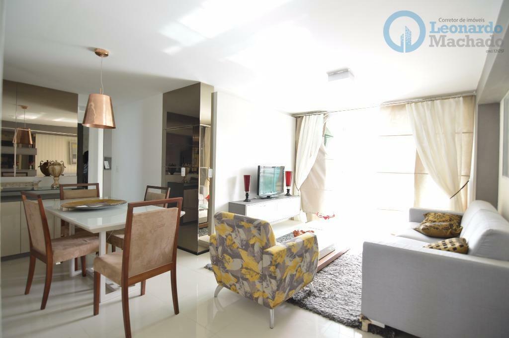 Apartamento à venda com 3 quartos, 82m² - Foto 3