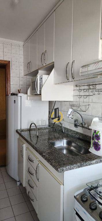 Apartamento à venda com 2 quartos, 53m² - Foto 4