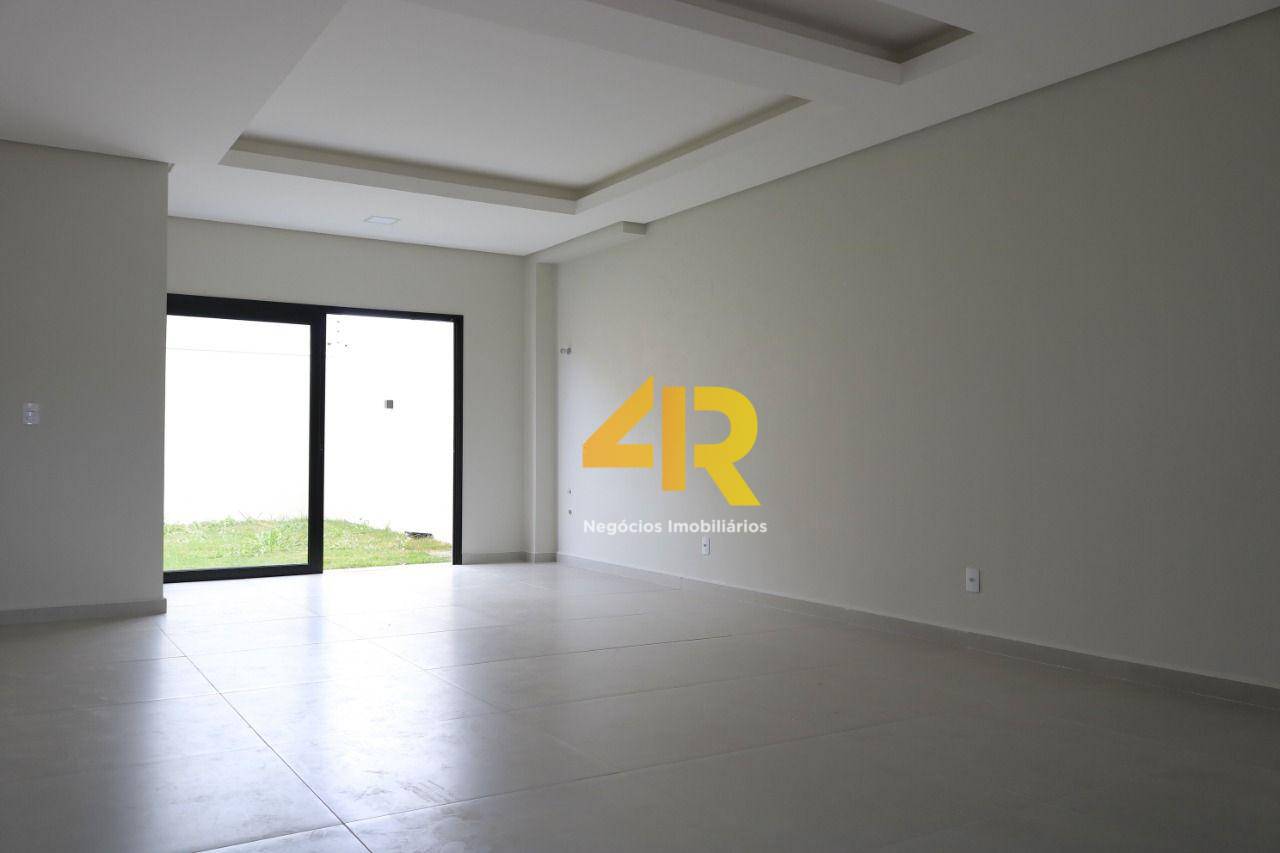 Sobrado à venda com 3 quartos, 153m² - Foto 4