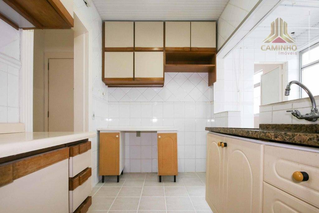 Apartamento à venda com 2 quartos, 71m² - Foto 27