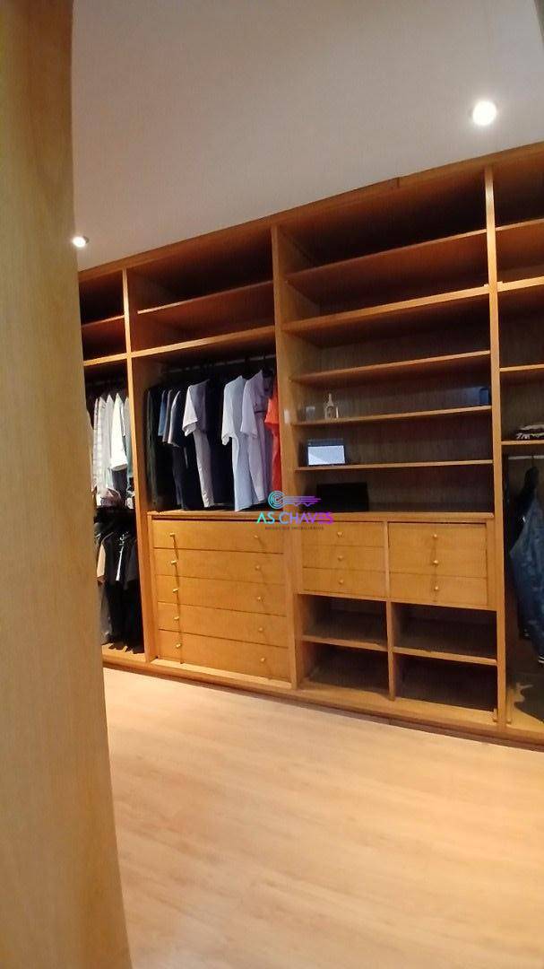Casa à venda com 4 quartos, 355m² - Foto 15
