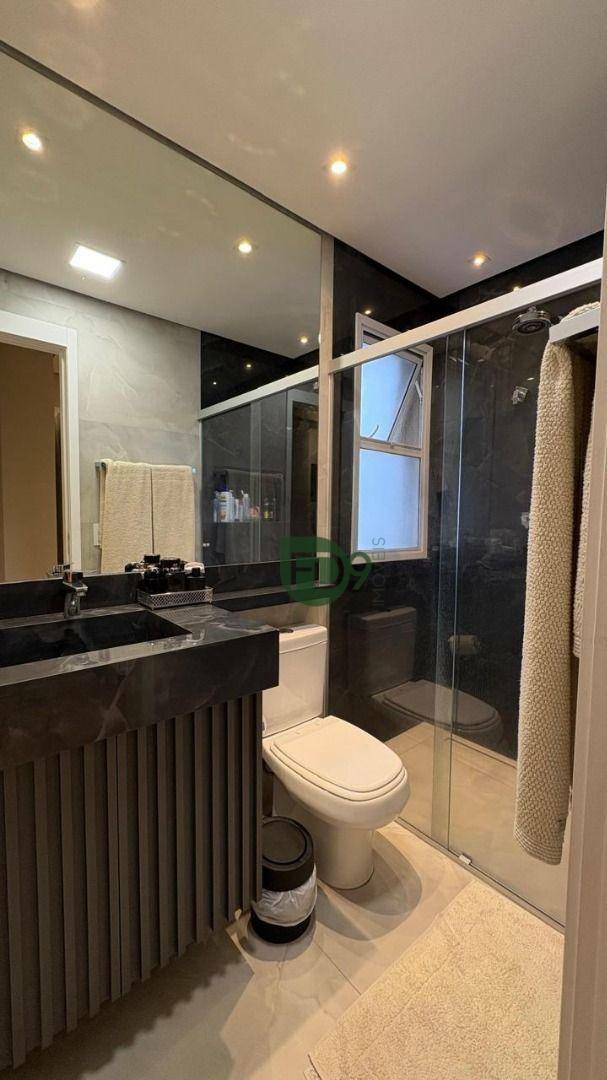 Apartamento à venda com 3 quartos, 121m² - Foto 13
