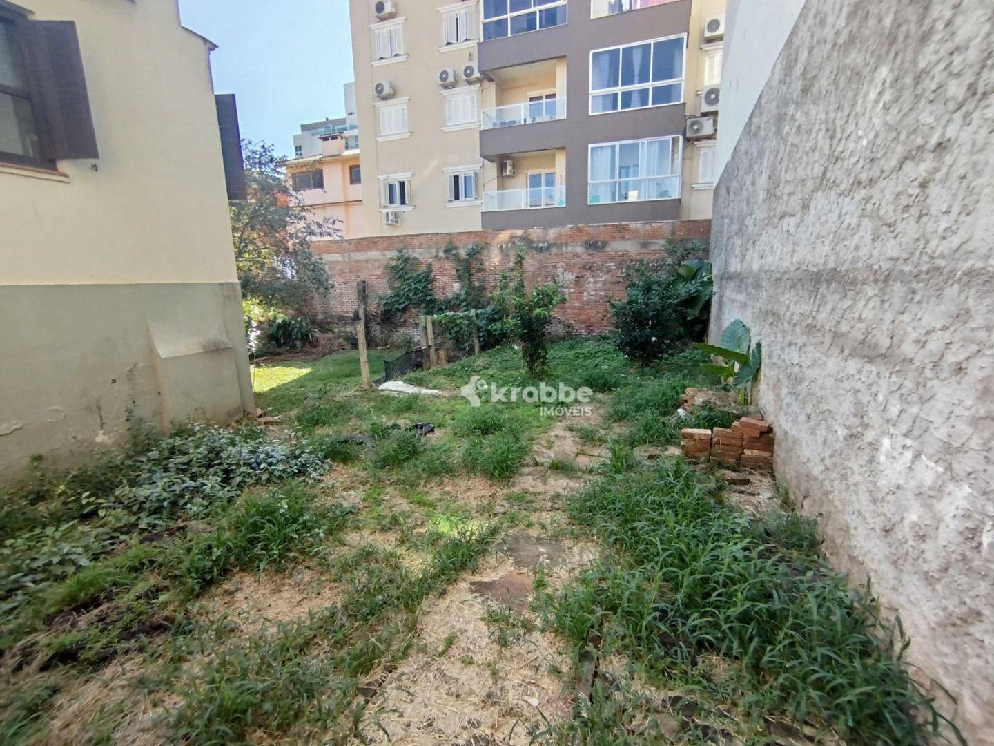 Casa para alugar com 2 quartos, 80m² - Foto 15