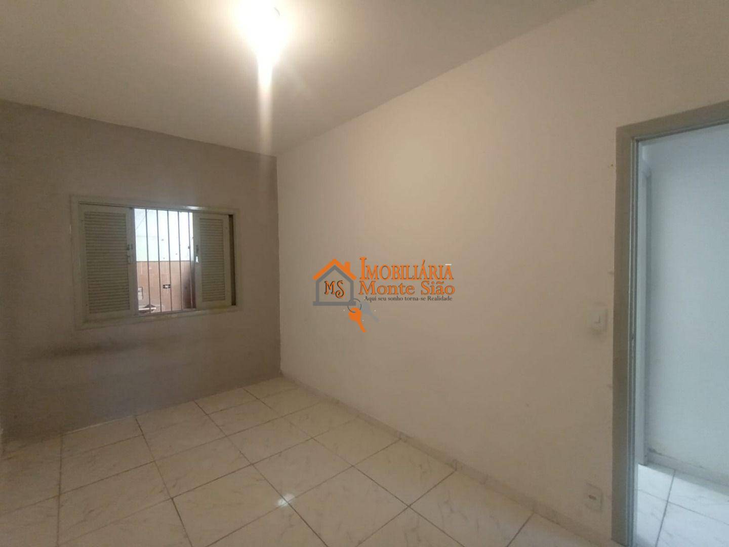 Casa à venda com 2 quartos, 100m² - Foto 13