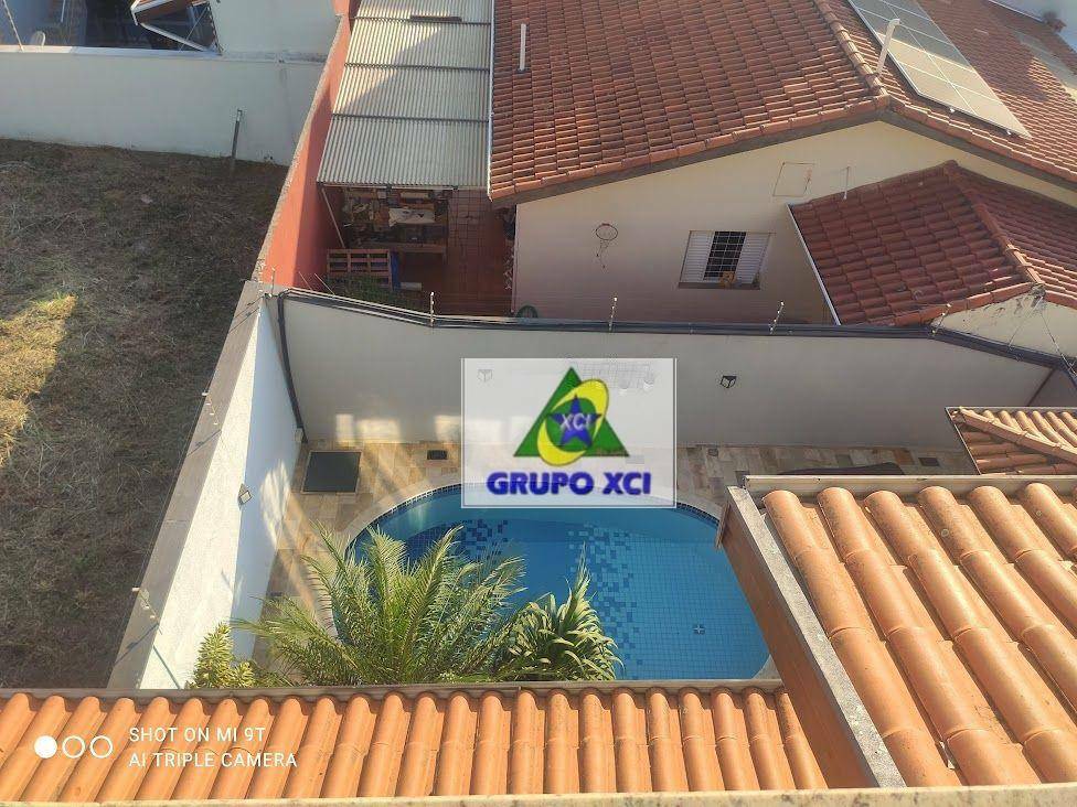 Casa de Condomínio à venda e aluguel com 3 quartos, 264m² - Foto 17