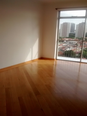 Apartamento para alugar com 3 quartos, 77m² - Foto 4