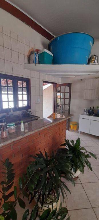 Sobrado à venda com 3 quartos, 198m² - Foto 38