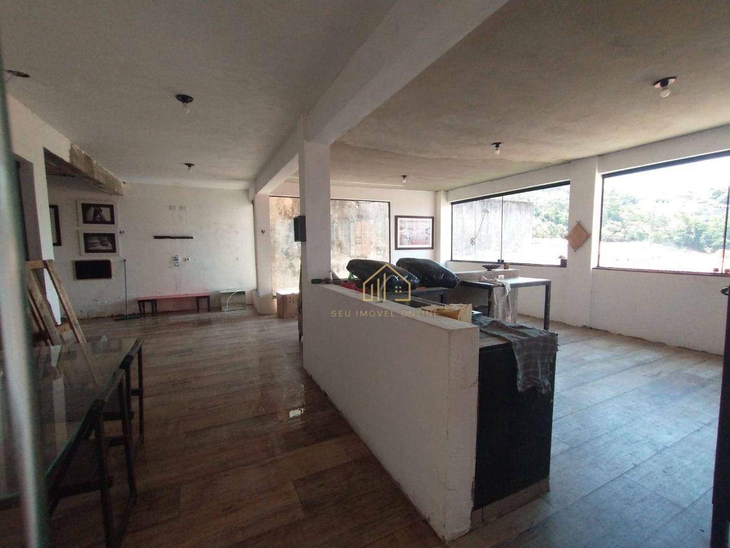 Sobrado à venda com 2 quartos, 230m² - Foto 3