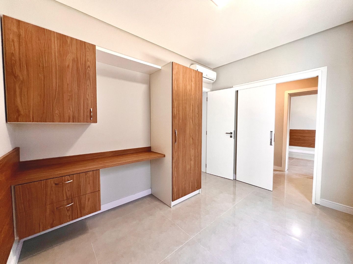 Casa de Condomínio à venda com 4 quartos, 159m² - Foto 14