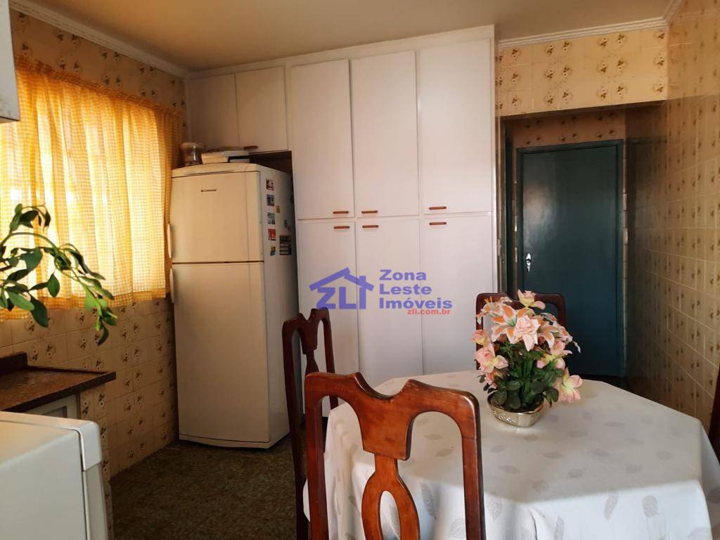 Casa à venda com 5 quartos, 150m² - Foto 16