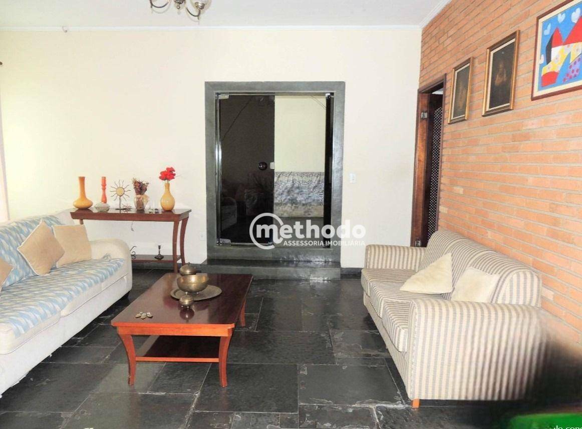 Casa à venda com 4 quartos, 350m² - Foto 4