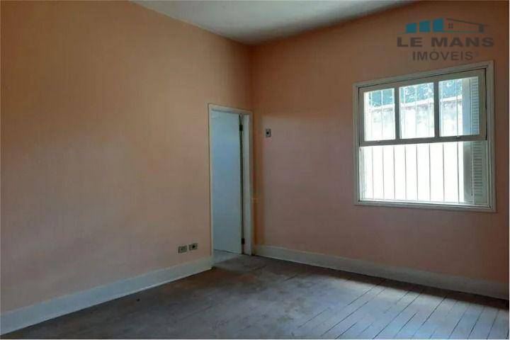 Casa para alugar com 3 quartos, 270m² - Foto 10