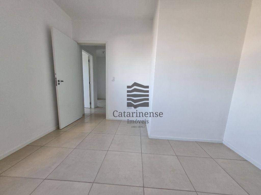 Apartamento à venda com 2 quartos, 55m² - Foto 8