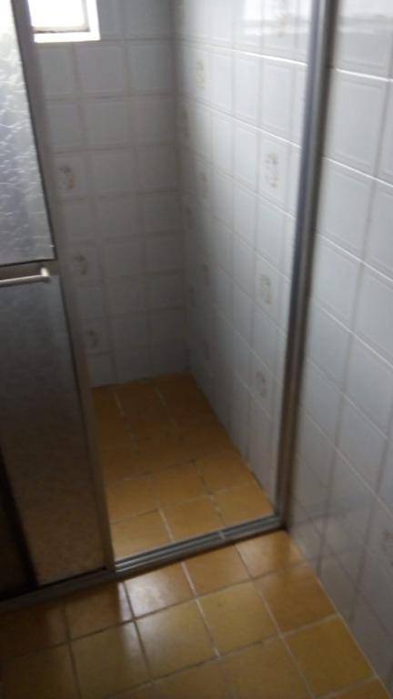 Apartamento para alugar com 2 quartos, 70m² - Foto 20