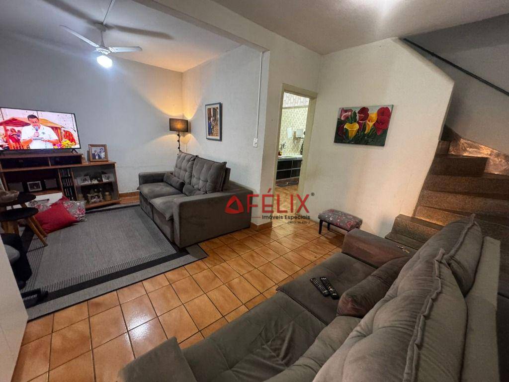 Casa, 3 quartos, 149 m² - Foto 2