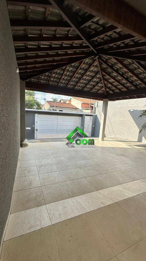 Casa à venda com 3 quartos, 181m² - Foto 8