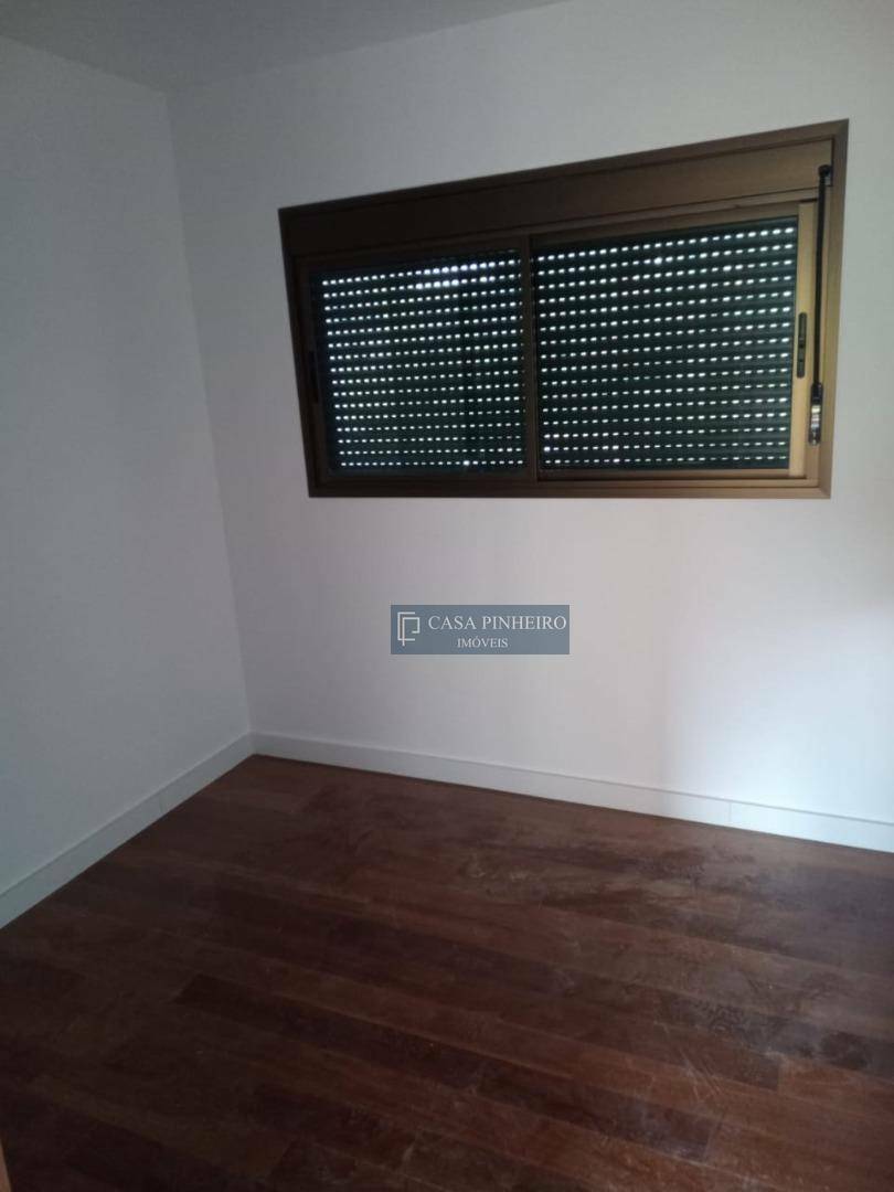 Apartamento à venda com 4 quartos, 180m² - Foto 9