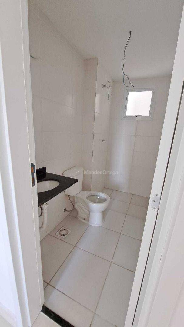 Apartamento à venda com 3 quartos, 61m² - Foto 15