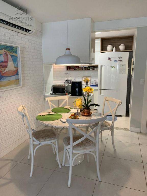 Apartamento à venda com 4 quartos, 143m² - Foto 17