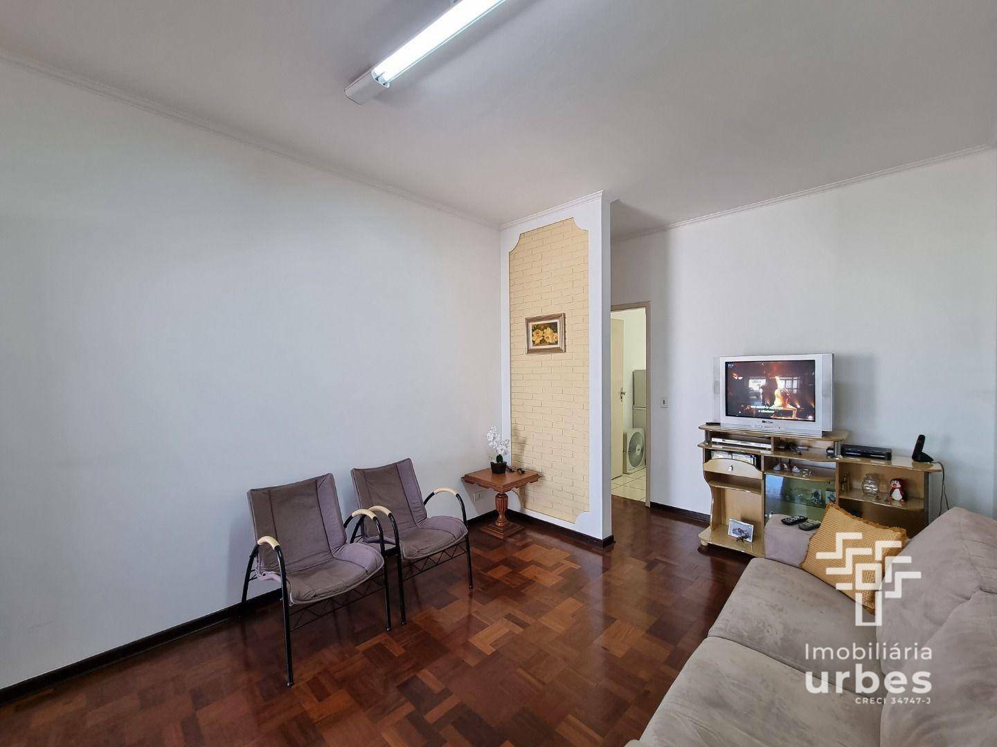 Casa à venda com 3 quartos, 148m² - Foto 2